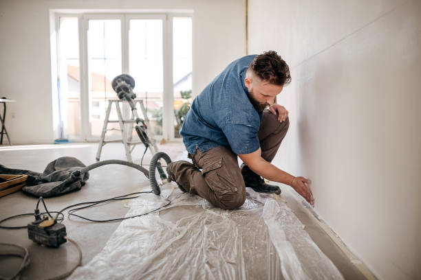 Best Water-Damaged Drywall Repair  in Woodbury, TN